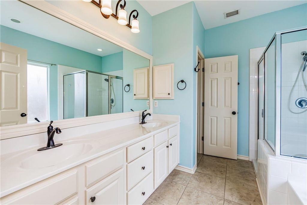 112 Teresa Lane, Rockport, TX 78382 — photo 5
