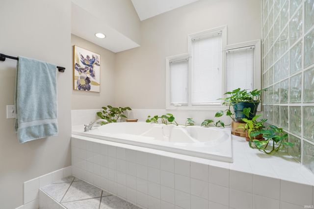 60 Carrington Court, West Lafayette, IN 47906