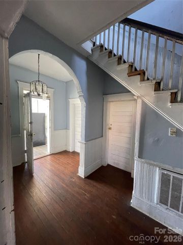 1500 N Main Street, Salisbury, NC 28144