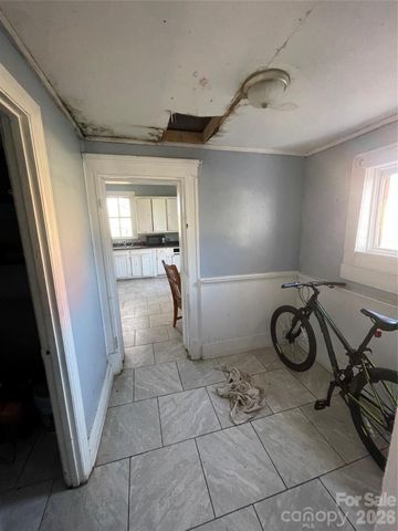 1500 N Main Street, Salisbury, NC 28144