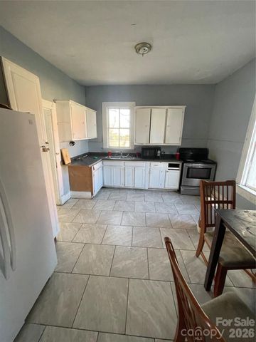 1500 N Main Street, Salisbury, NC 28144