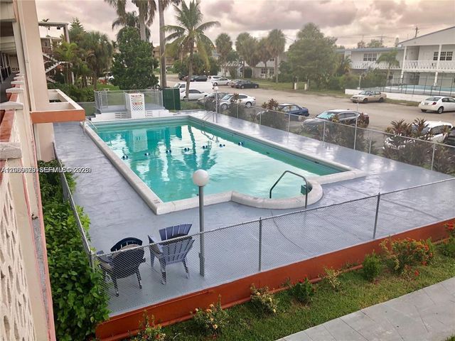 1430 NE 170th Street 317, North Miami Beach, FL 33162