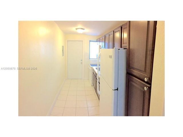 1430 NE 170th Street 317, North Miami Beach, FL 33162