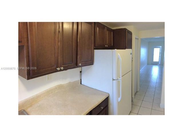 1430 NE 170th Street 317, North Miami Beach, FL 33162