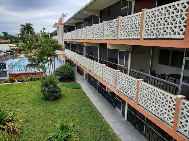 1430 NE 170th Street 317, North Miami Beach, FL 33162