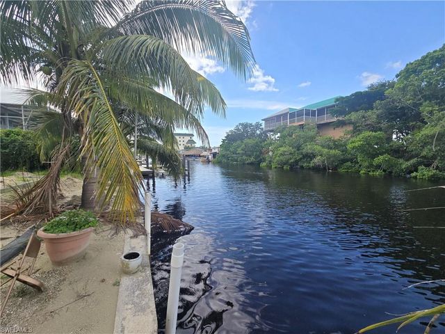 231 1st ST, Bonita Springs, FL 34134