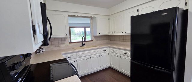 3360 Oakwood ROAD, Oak Creek, WI 53154