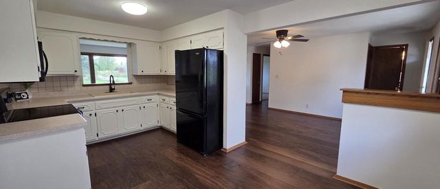 3360 Oakwood ROAD, Oak Creek, WI 53154