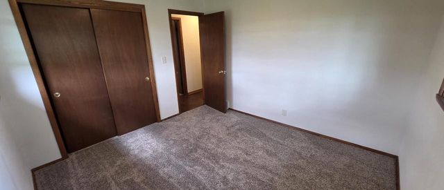 3360 Oakwood ROAD, Oak Creek, WI 53154