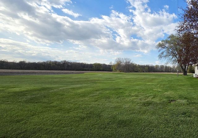 3360 Oakwood ROAD, Oak Creek, WI 53154