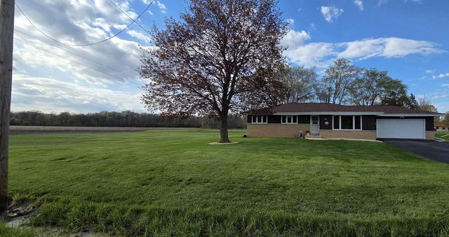 3360 Oakwood ROAD, Oak Creek, WI 53154