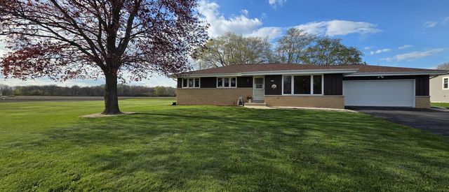 3360 Oakwood ROAD, Oak Creek, WI 53154
