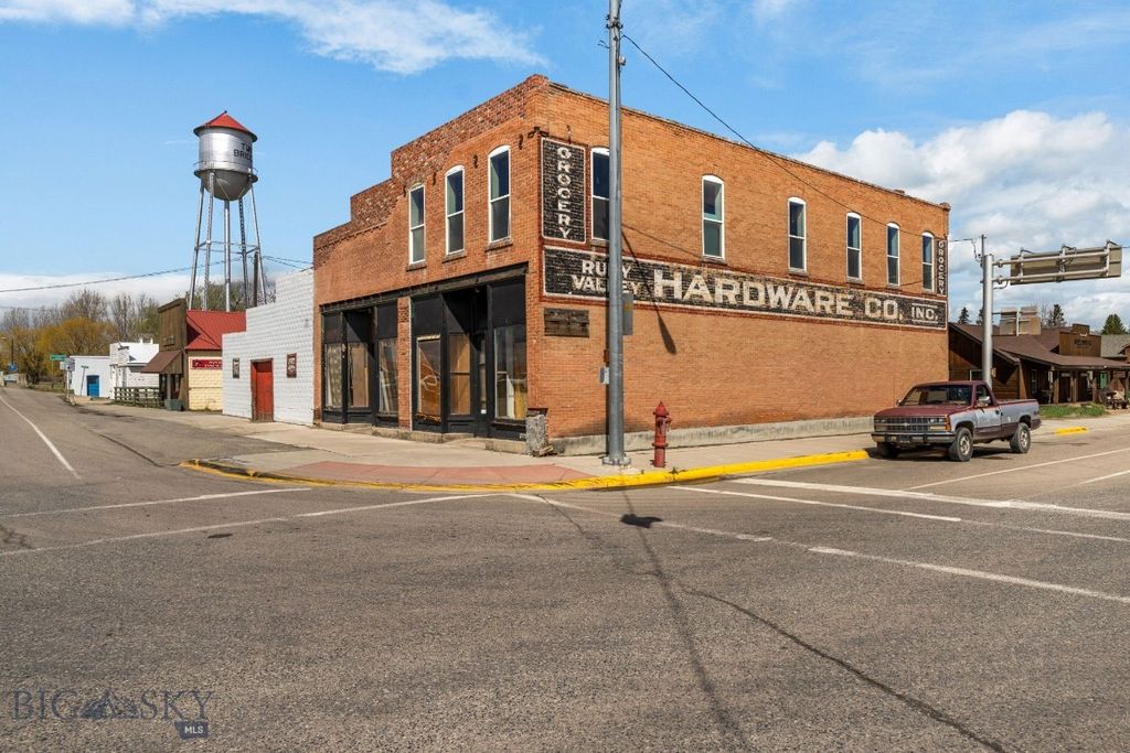 102 W 4th Avenue, Twin Bridges, MT 59754 — exterior