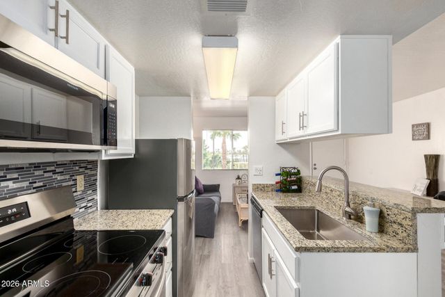 12123 W BELL Road 339, Surprise, AZ 85378