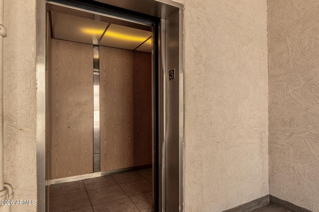 12123 W BELL Road 339, Surprise, AZ 85378