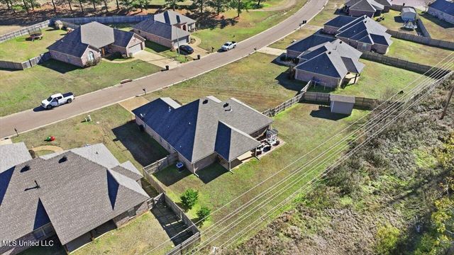 988 Clubhouse Drive, Pearl, MS 39208