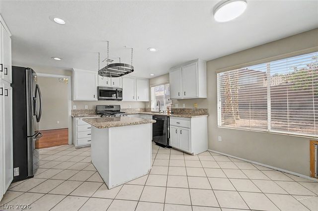 1452 Red Apple Court, Las Vegas, NV 89142