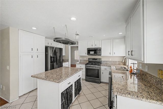 1452 Red Apple Court, Las Vegas, NV 89142