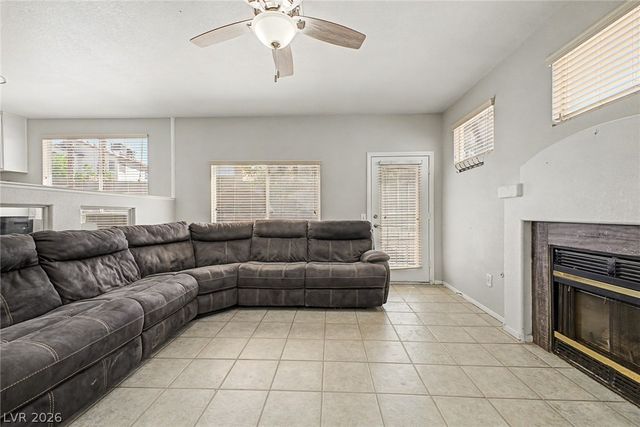 1452 Red Apple Court, Las Vegas, NV 89142