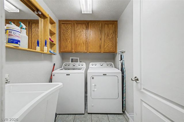 1452 Red Apple Court, Las Vegas, NV 89142