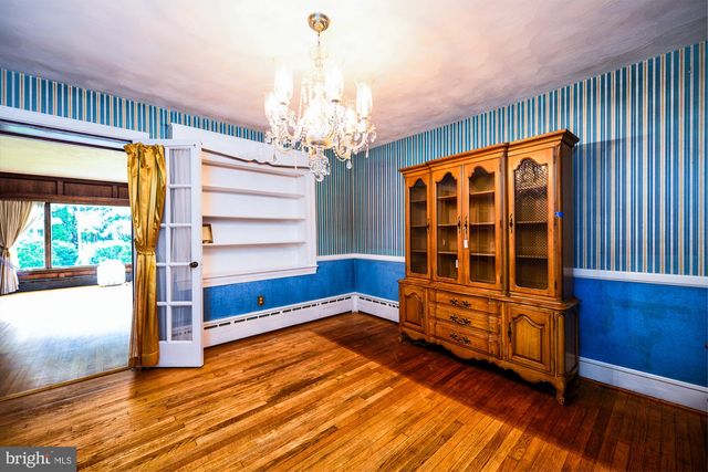 552 FROST AVE, Warrenton, VA 20186
