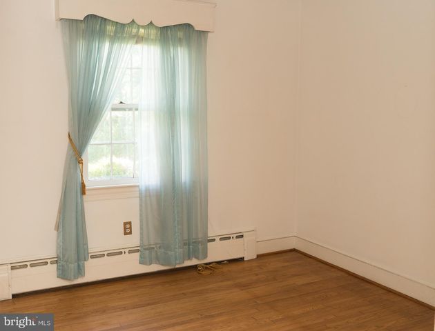 552 FROST AVE, Warrenton, VA 20186