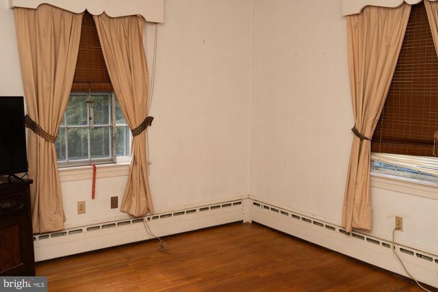 552 FROST AVE, Warrenton, VA 20186