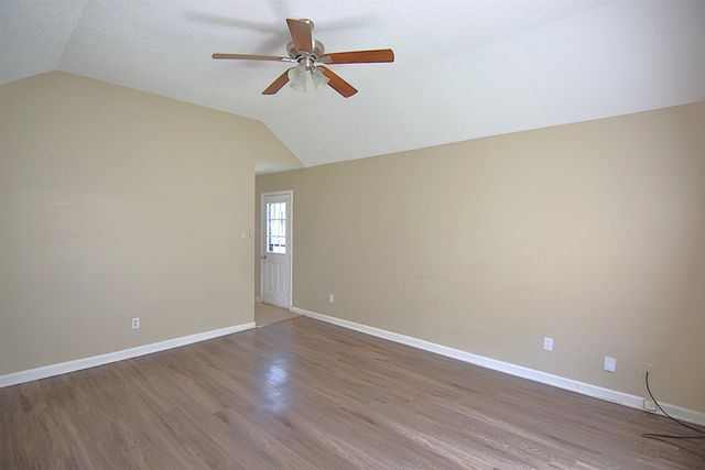 2512 PARKVIEW DR, Memphis, TN 38128