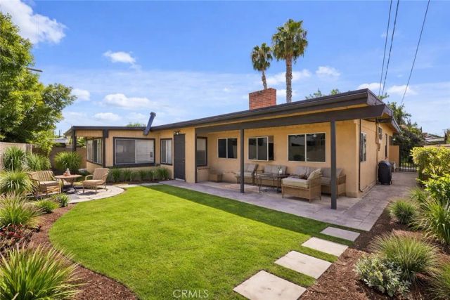 321 E Avenue J8, Lancaster, CA 93535