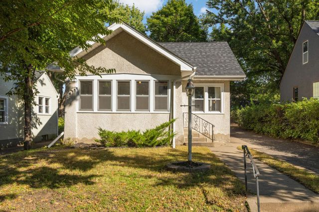 1110 Virginia Street, Saint Paul, MN 55117