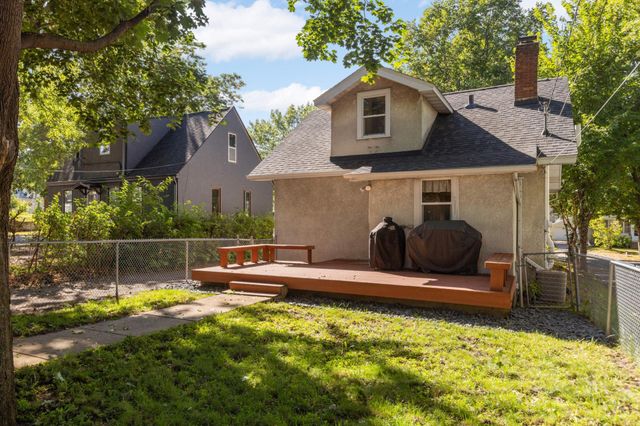 1110 Virginia Street, Saint Paul, MN 55117