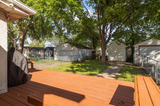 1110 Virginia Street, Saint Paul, MN 55117