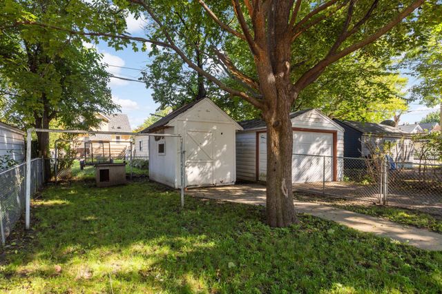 1110 Virginia Street, Saint Paul, MN 55117