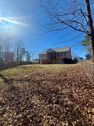 40 Motley Drive, Lafayette, GA 30728