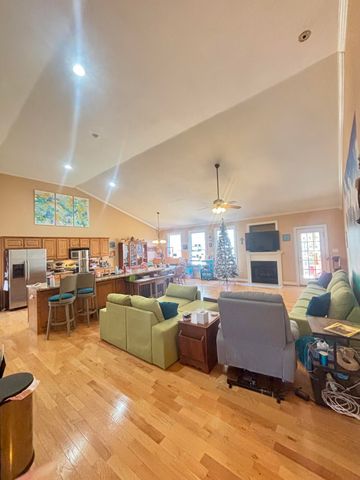 40 Motley Drive, Lafayette, GA 30728