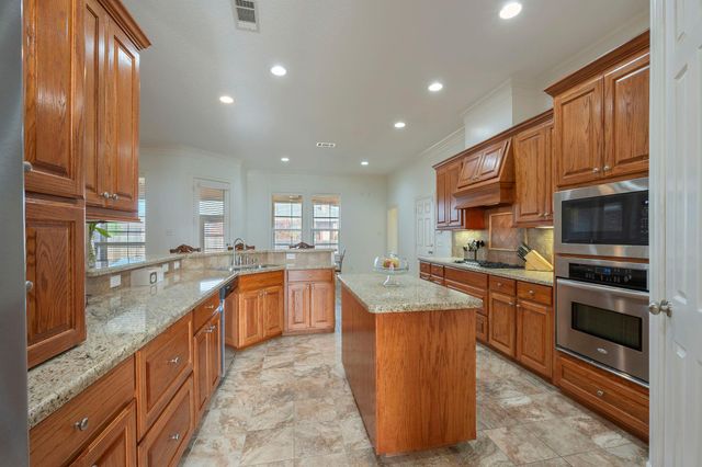 5303 Riviera Court, College Station, TX 77845