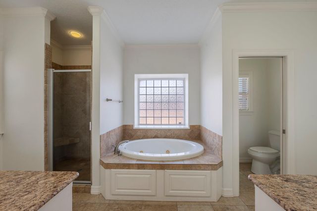 5303 Riviera Court, College Station, TX 77845