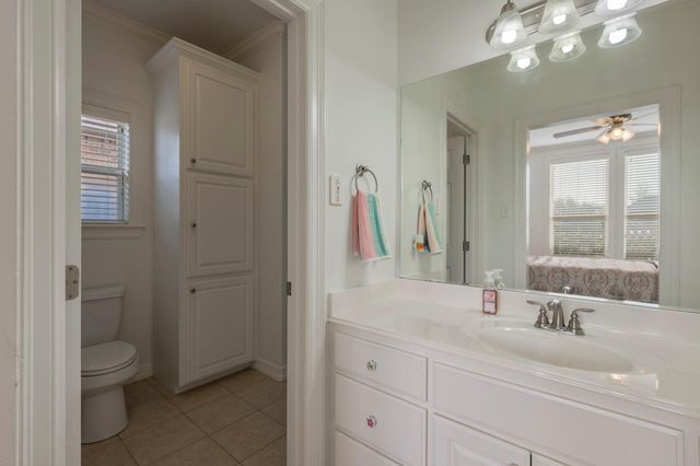 5303 Riviera Court, College Station, TX 77845