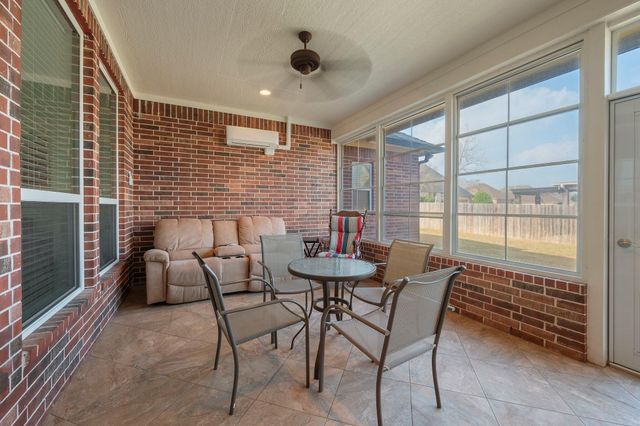 5303 Riviera Court, College Station, TX 77845