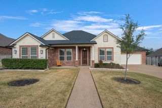5303 Riviera Court, College Station, TX 77845
