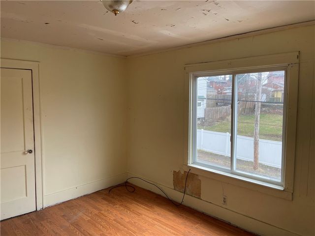 2618 Cleveland St, Mckeesport, PA 15132
