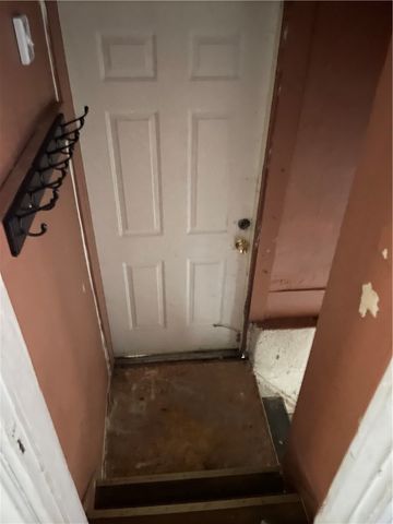 2618 Cleveland St, Mckeesport, PA 15132