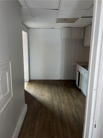2618 Cleveland St, Mckeesport, PA 15132