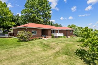 612 Rich Hill Rd, Allegheny Twp, PA 15656