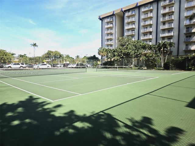 4550 NW 9th Street 704E, Miami, FL 33126
