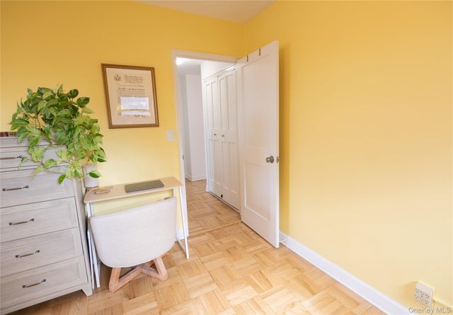 21-41 34th Avenue 11B, Astoria, NY 11106