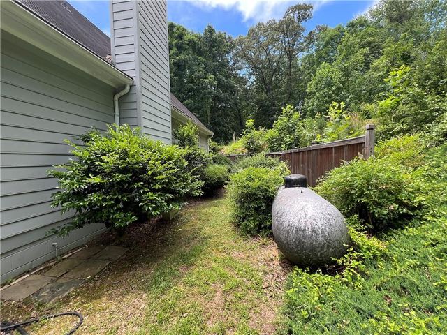 9135 Clearwater Road, Gainesville, GA 30506
