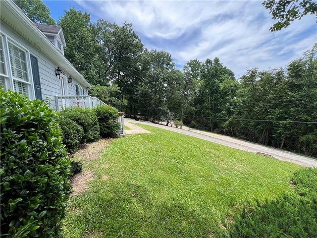 9135 Clearwater Road, Gainesville, GA 30506
