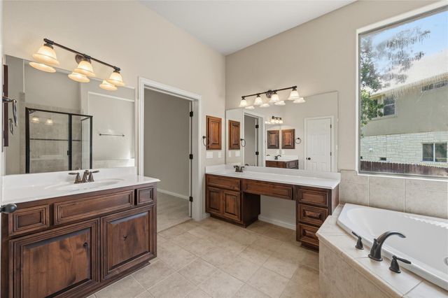 205 Crosswind CT, Cedar Park, TX 78613