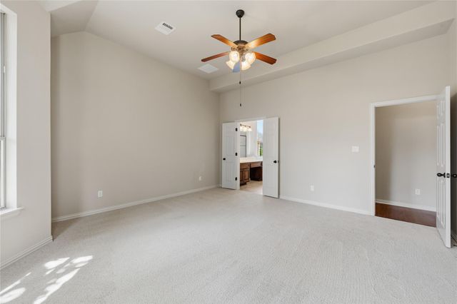 205 Crosswind CT, Cedar Park, TX 78613